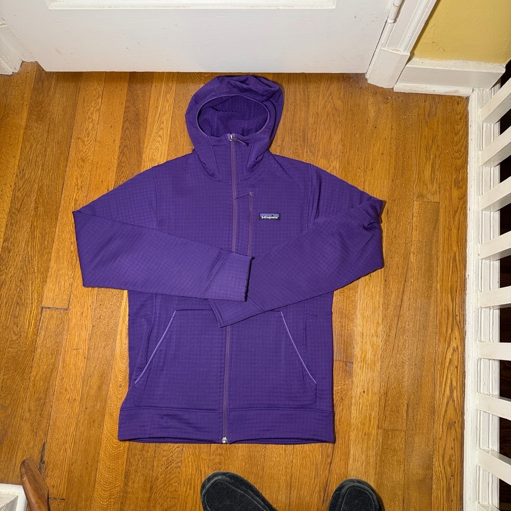 Patagonia Men’s R1 hoody small - Picture 3 of 7